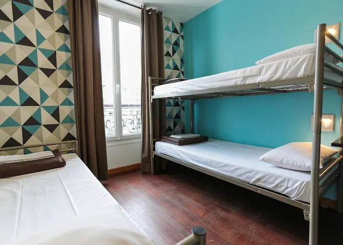 Albergue Oops! Latin Quarter By Hiphophostels