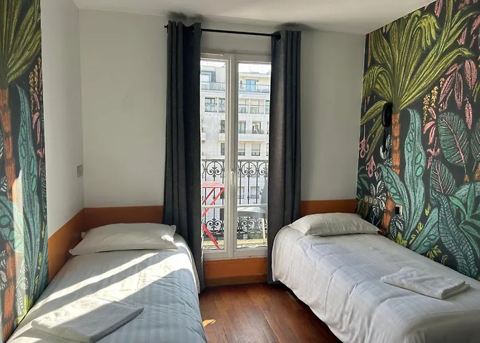 Albergue Oops! Latin Quarter By Hiphophostels