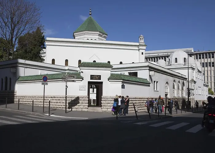 Oops! Latin Quarter By Hiphophostels * Paris