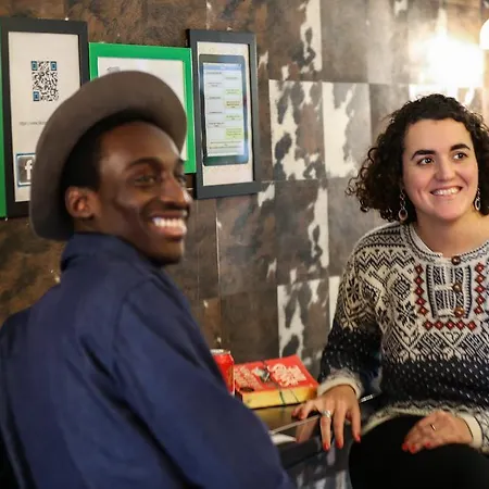 Oops! Latin Quarter By Hiphophostels * Παρίσι