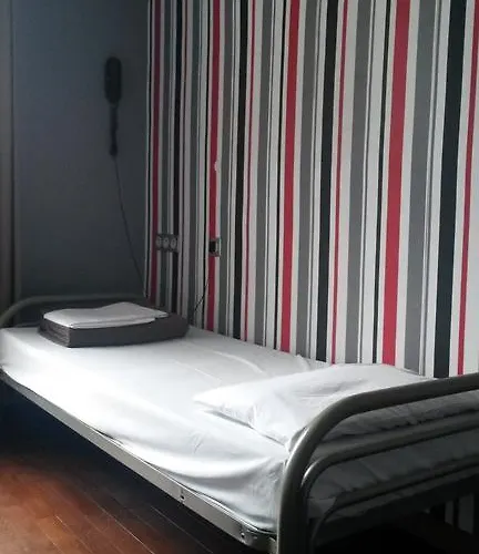 Oops! Latin Quarter By Hiphophostels Paris