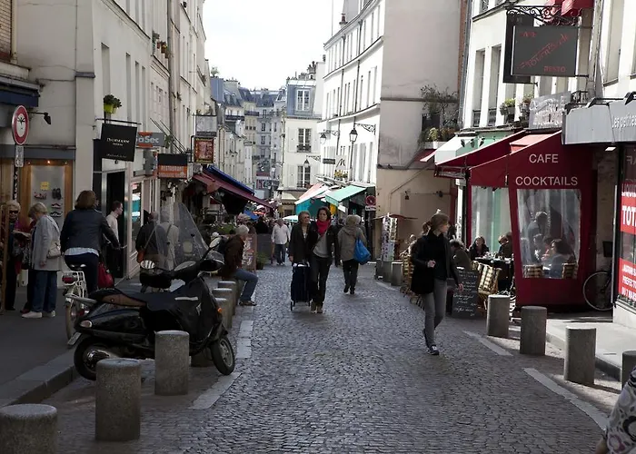 Oops! Latin Quarter By Hiphophostels Хостел